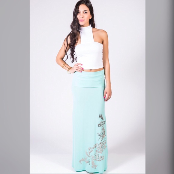 ⭐️HP⭐️Mint/Green Metallic Print Foldover MaxiSkirt - Picture 6 of 7